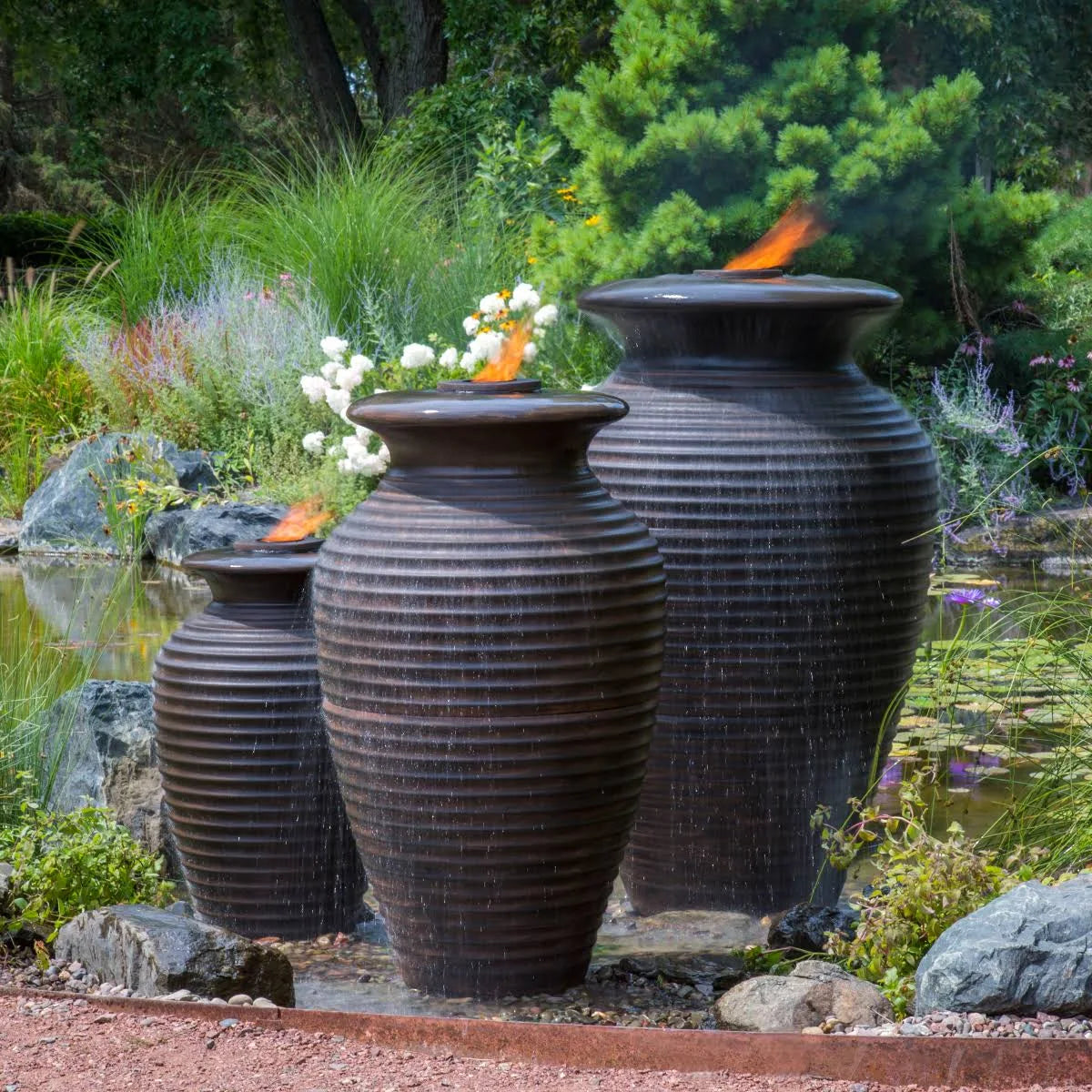 Large Rippled Urn D112