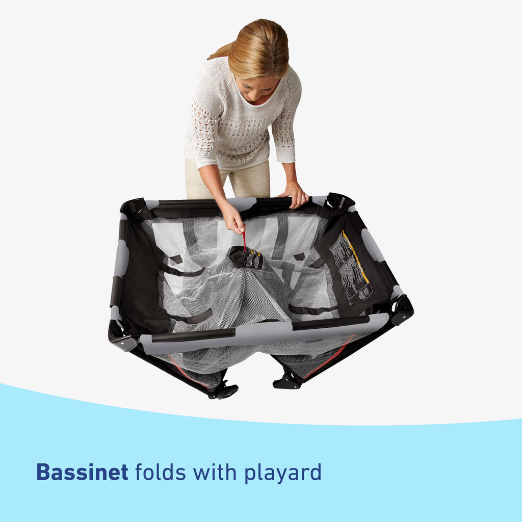 Pack 'n Play On the Go Playard N977