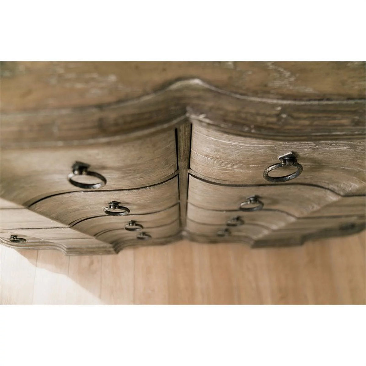 8 Drawer Wood Dresser I83344