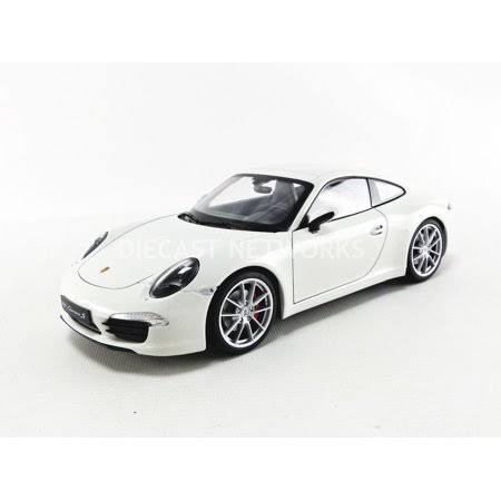 1/18 Porsche 911 Carrera S R7591