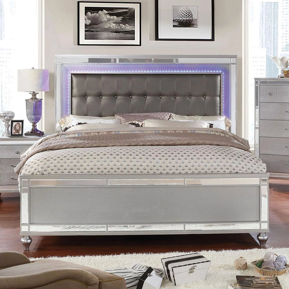 Contemporary Silver Solid Wood King Bedroom Set 5pcs S66273