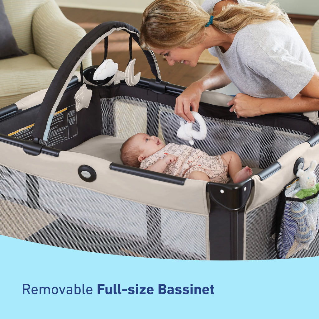 Pack 'n Play On the Go Playard N977