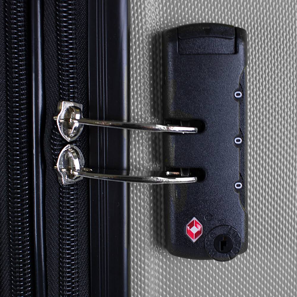3-Piece Spinner Luggage Set in Silver B435539