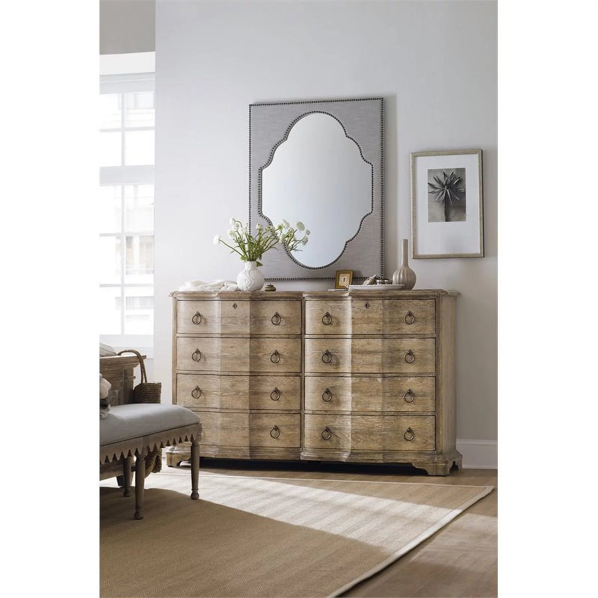 8 Drawer Wood Dresser I83344