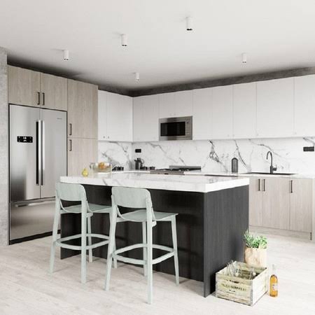Shaker White Stock Wall Cabinet G696