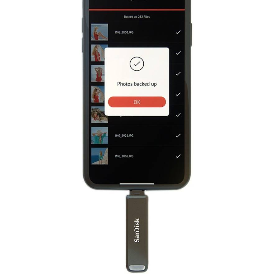 128GB Flash Drive E810
