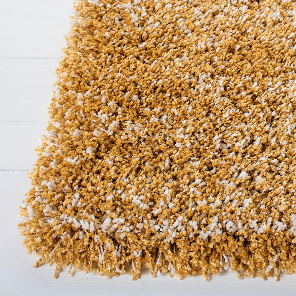 8' x 10' Gold Ivory Shag Area Rug Y96999