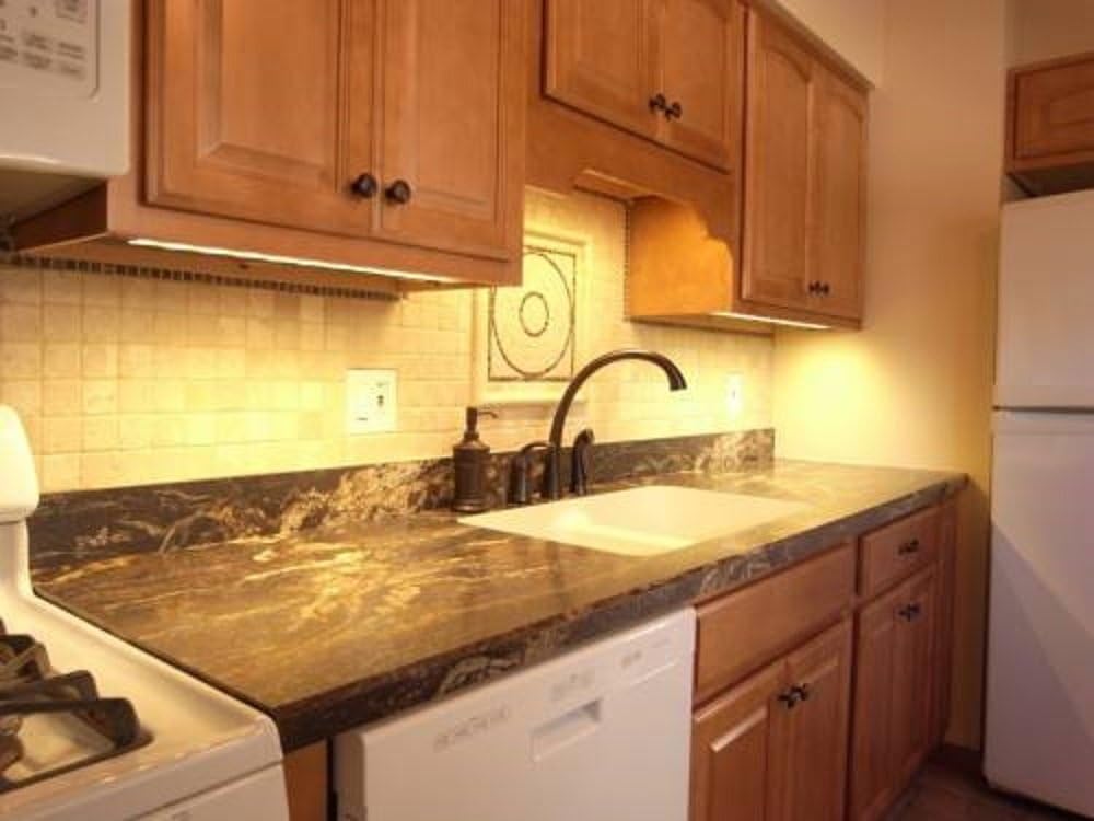 Warm White Under Cabinet LED Lighting (32 Inch) P105938