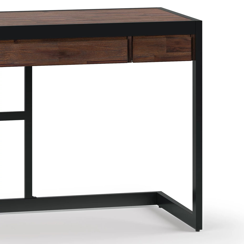 Wood Small Desk Q6976