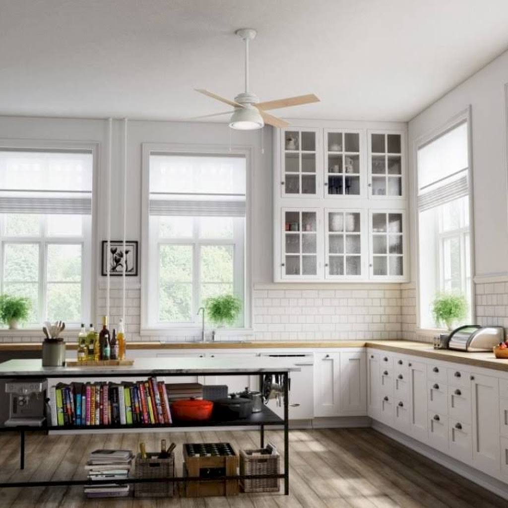Polished Nickel Ceiling Fan with Light O496787