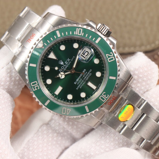 Silver/Green Multicolor Dial 40mm K487