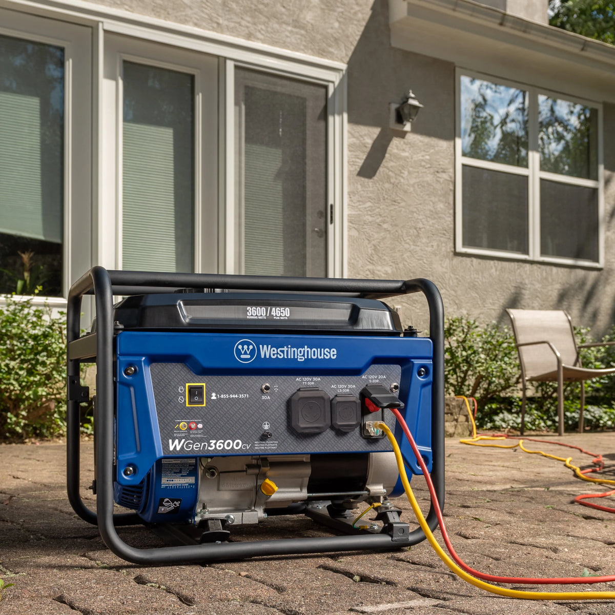 4650 Peak Watt Portable Gas Powered Generator U684603