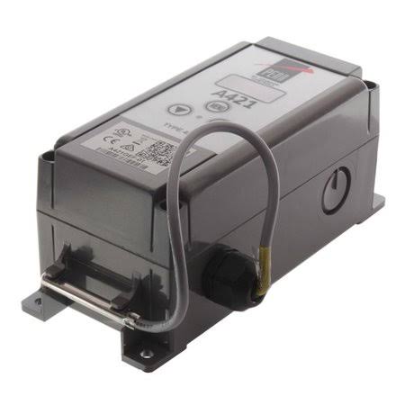 Single Stage Digital Temperature Control with Leads R122
