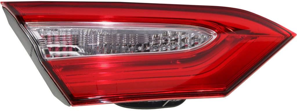 Toyota Camry Inner Tail Light Assembly Pair W430